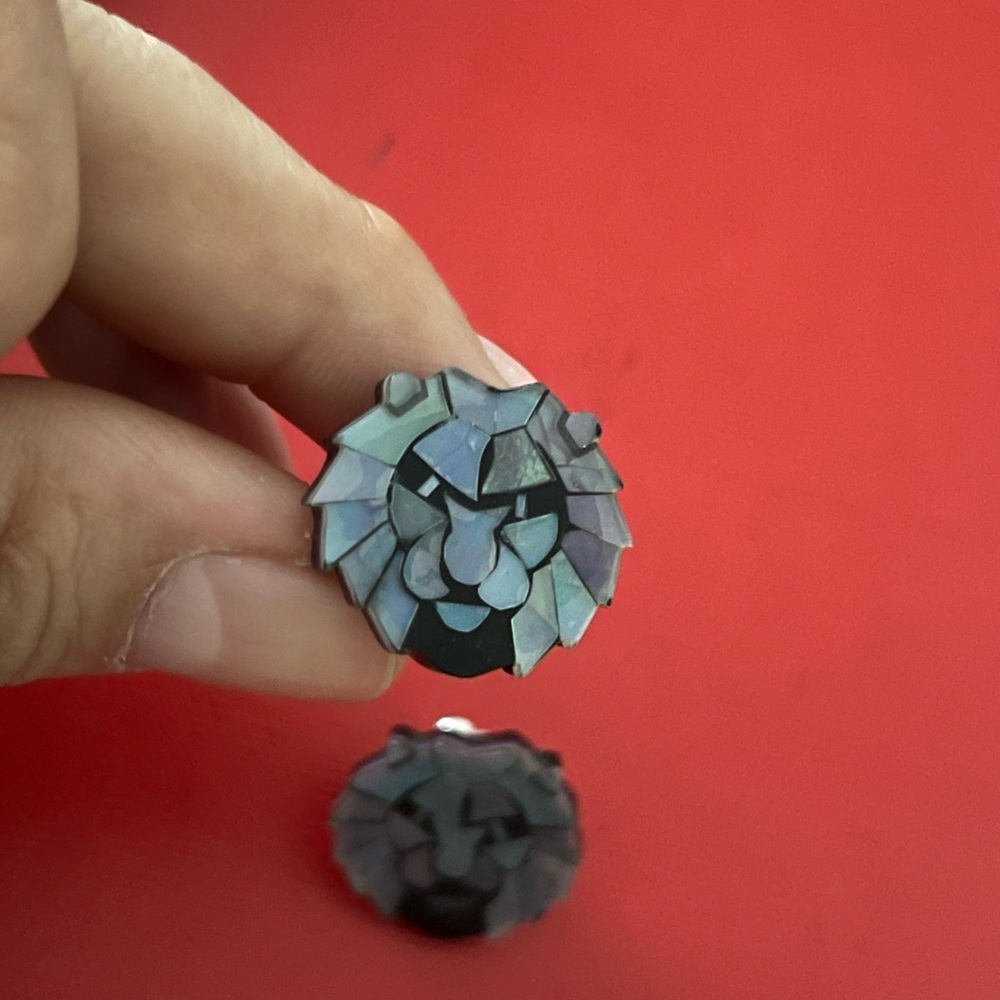 Lee Sands Lion Head Mosaic Earrings - Picture 2 of 3